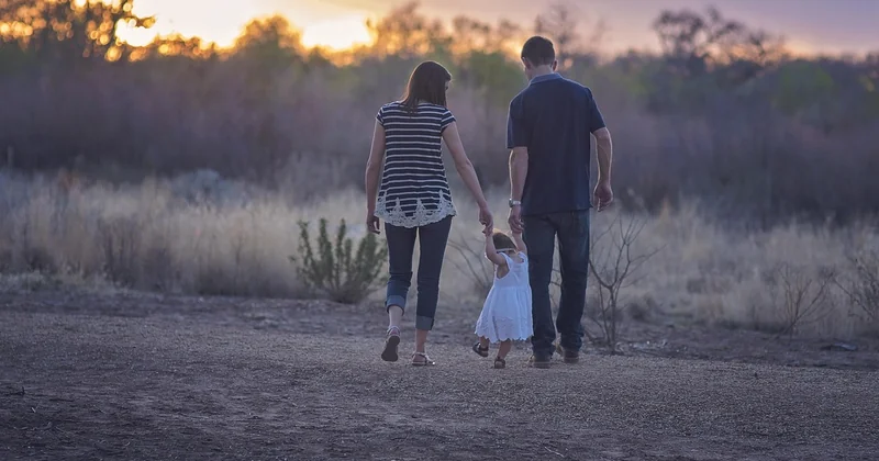 Comment occuper les enfants pour qu'ils marchent (vraiment)